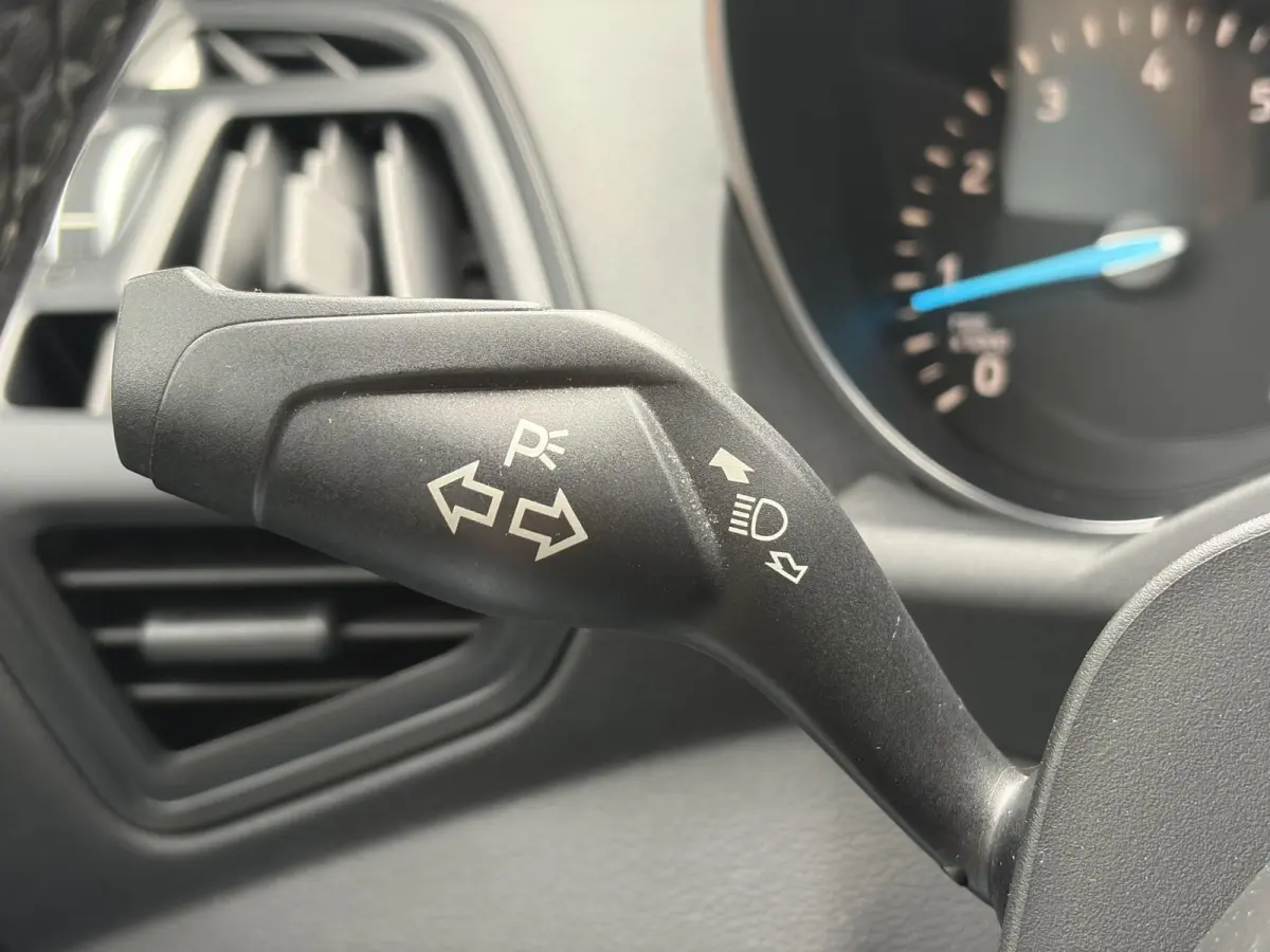 1.5 EcoBoost Trend Ultimate ✓Dealer Onderhouden✓Carplay✓Camera✓Navi✓Trekhaak✓Clima✓Cruise✓Pdc✓17'' Lm velgen✓150pk✓6 Bak✓4xElekt ramen✓N.A.P✓Apk  tot 04-2027