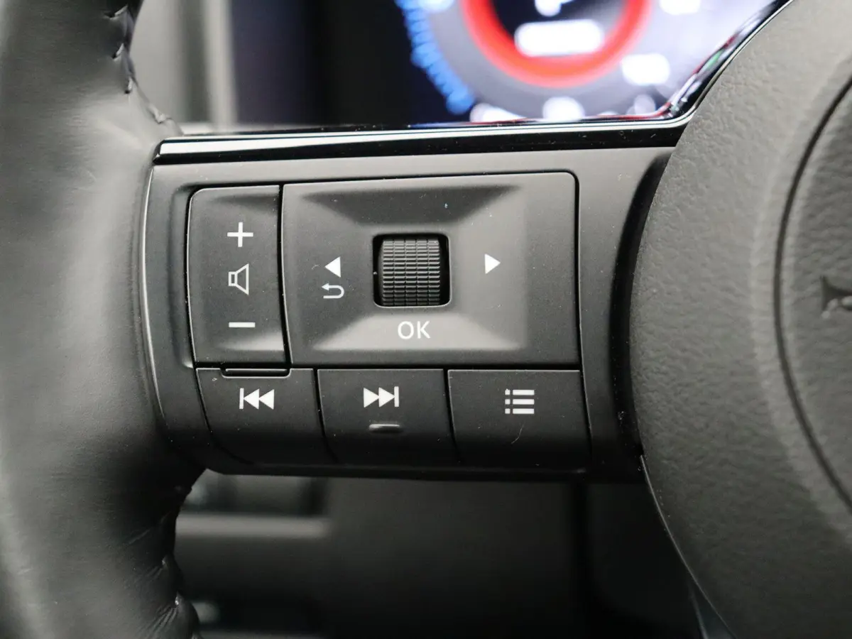 1.5 e-4orce Tekna 4WD | Trekhaak | Head-Up Display | Stoel, Stuurwiel en Voorruit verwarming |