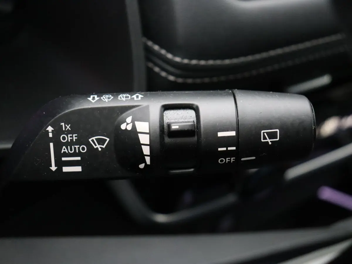 1.5 e-4orce Tekna 4WD | Trekhaak | Head-Up Display | Stoel, Stuurwiel en Voorruit verwarming |