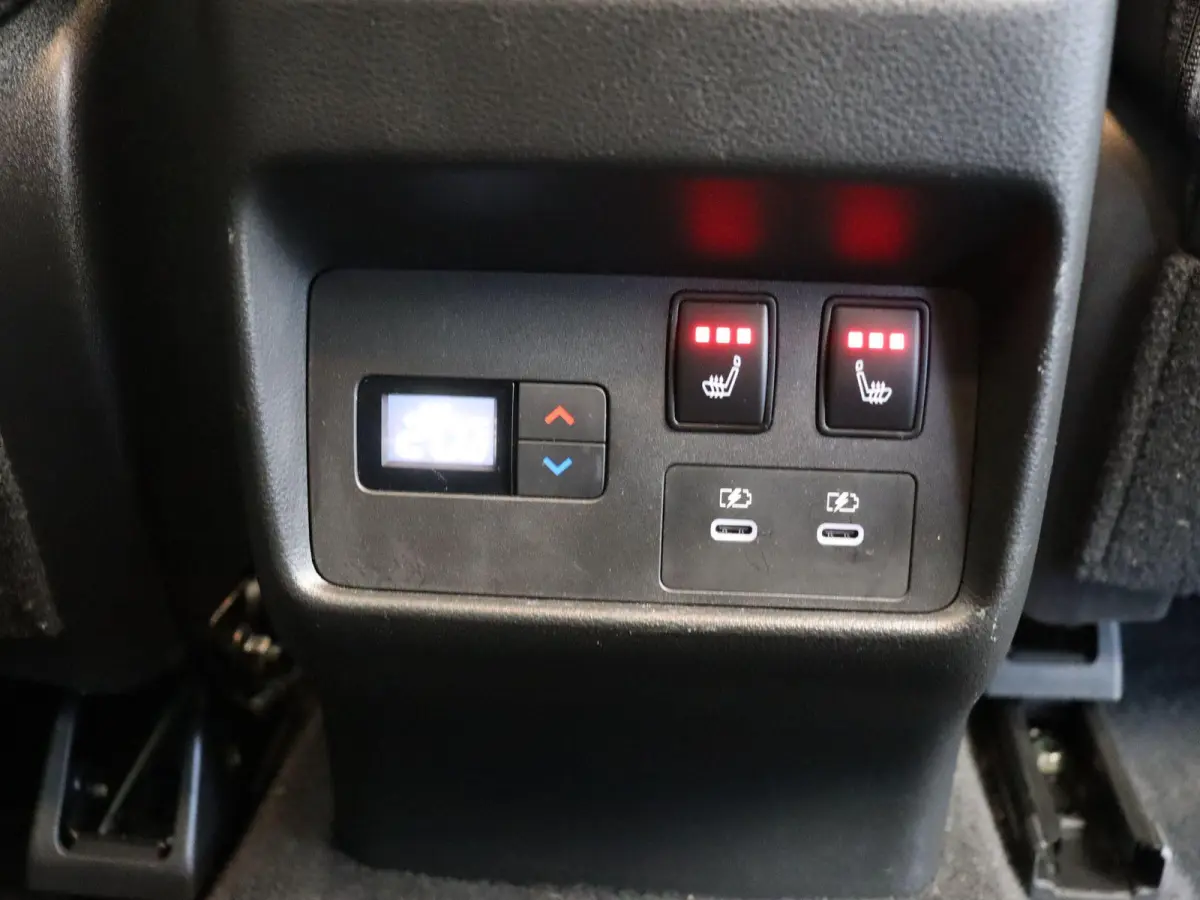 1.5 e-4orce Tekna 4WD | Trekhaak | Head-Up Display | Stoel, Stuurwiel en Voorruit verwarming |