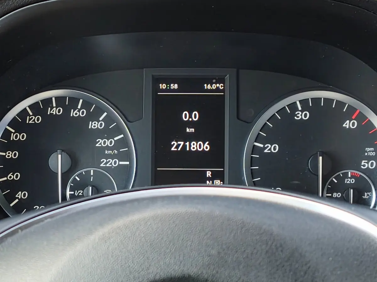 Mercedes-Benz Vito 119CDI AUTOMAAT DUBBELE CABINE CLIMA CRUISE PDC