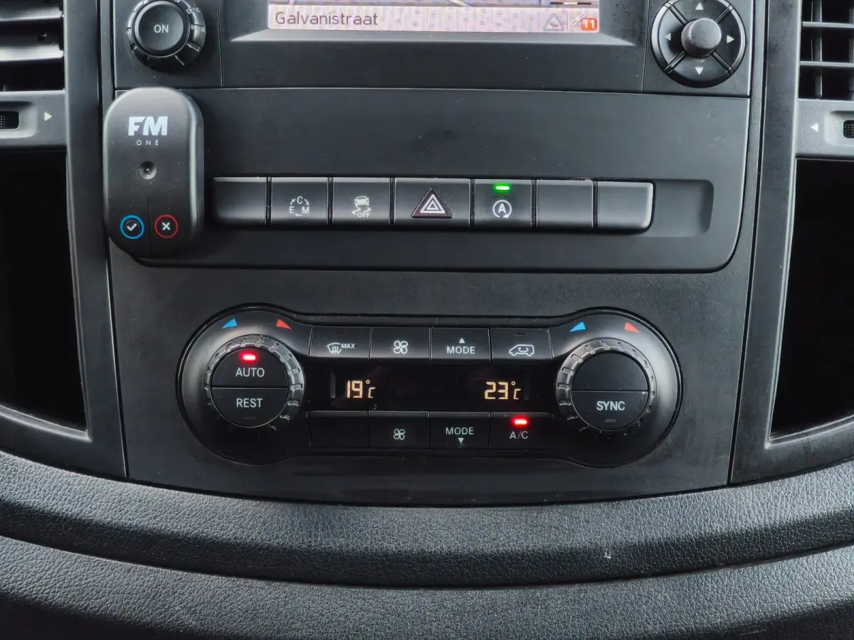 Mercedes-Benz Vito 119CDI AUTOMAAT DUBBELE CABINE CLIMA CRUISE PDC