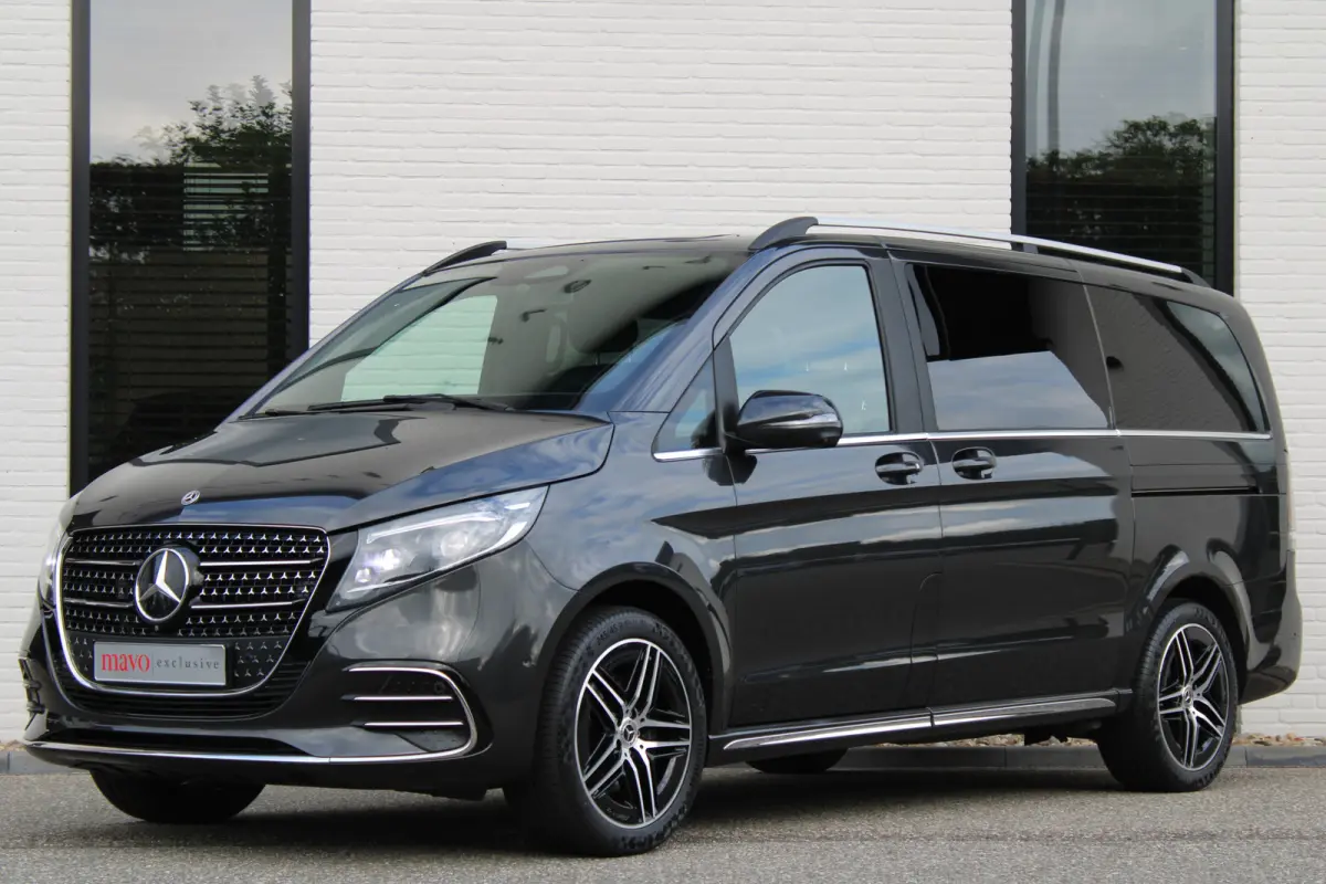 300d / DC / AMG / 4-Matic / 2x Elec Schuifdeur / 360 Camera / Vol Opties / NIEUWSTAAT