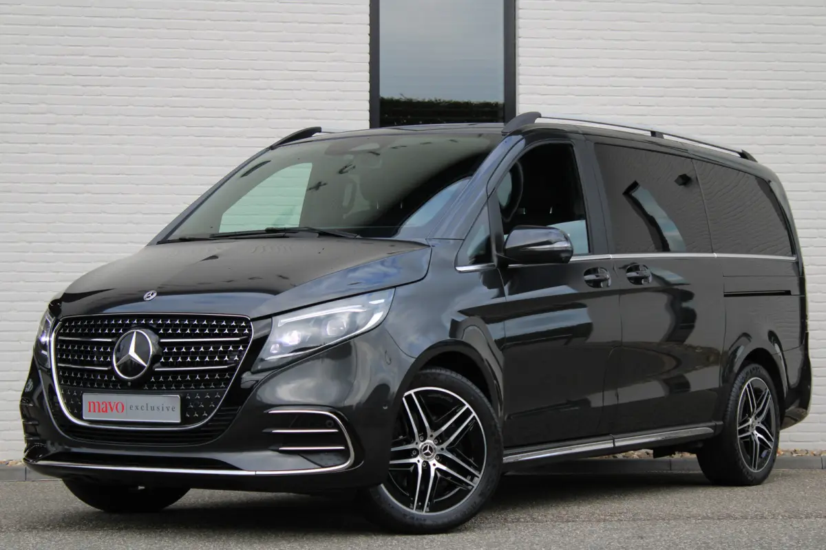 300d / DC / AMG / 4-Matic / 2x Elec Schuifdeur / 360 Camera / Vol Opties / NIEUWSTAAT