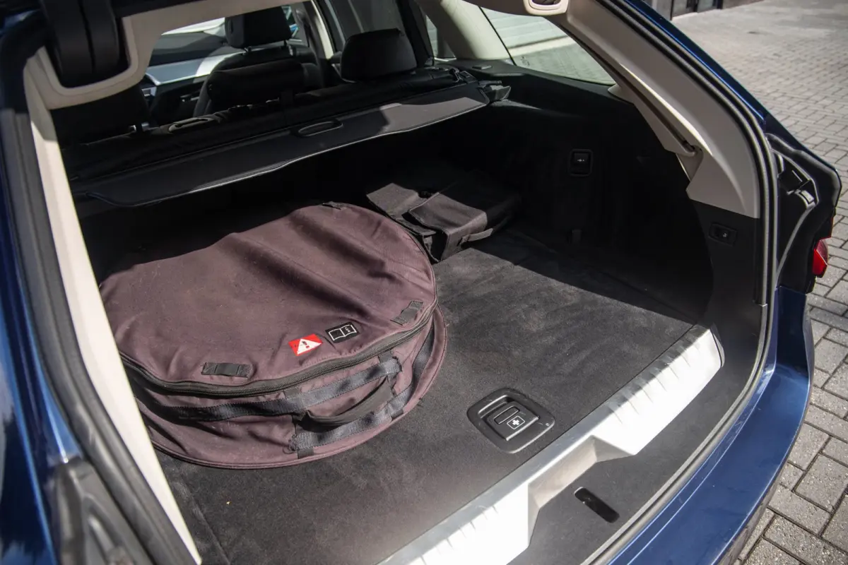 530e High Executive / SOH 89% / Pano / Keyless / Gordijnen