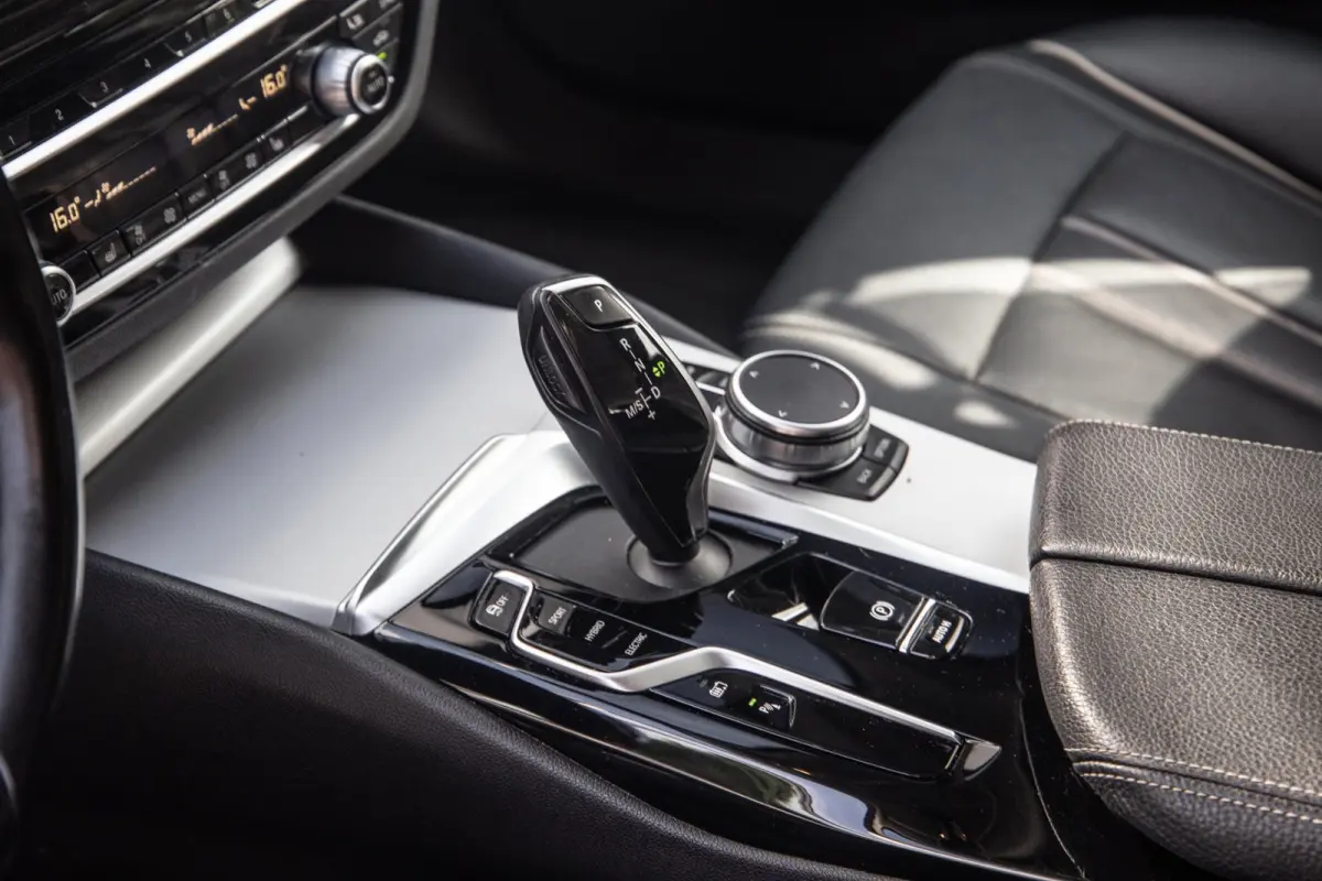530e High Executive / SOH 89% / Pano / Keyless / Gordijnen
