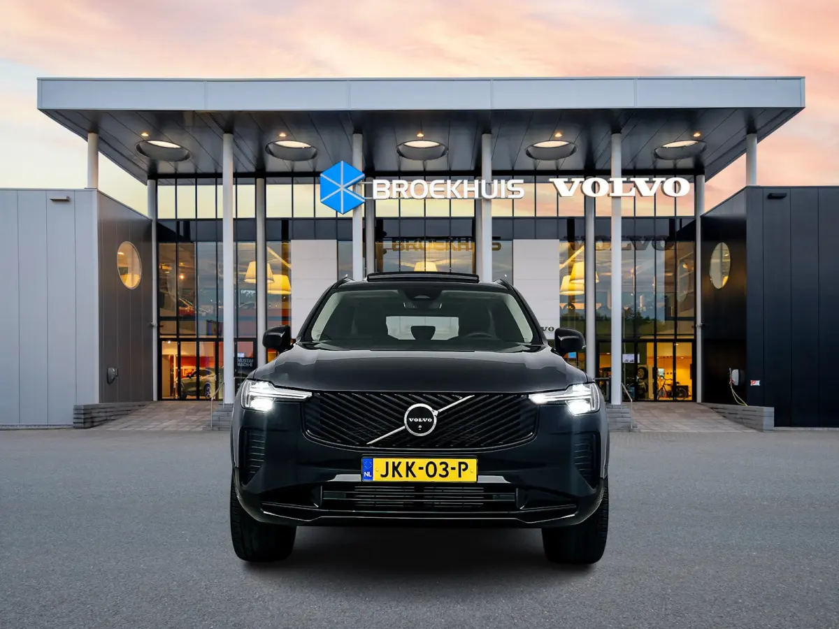 T8 Recharge Ultra Dark | 21" | Luchtvering | Bowers & Wilkins | Trekhaak | Geventileerd Nappa | Stoelmassage | Panoramadak | Head-Up | 360 Camera | Gelaagd Glas