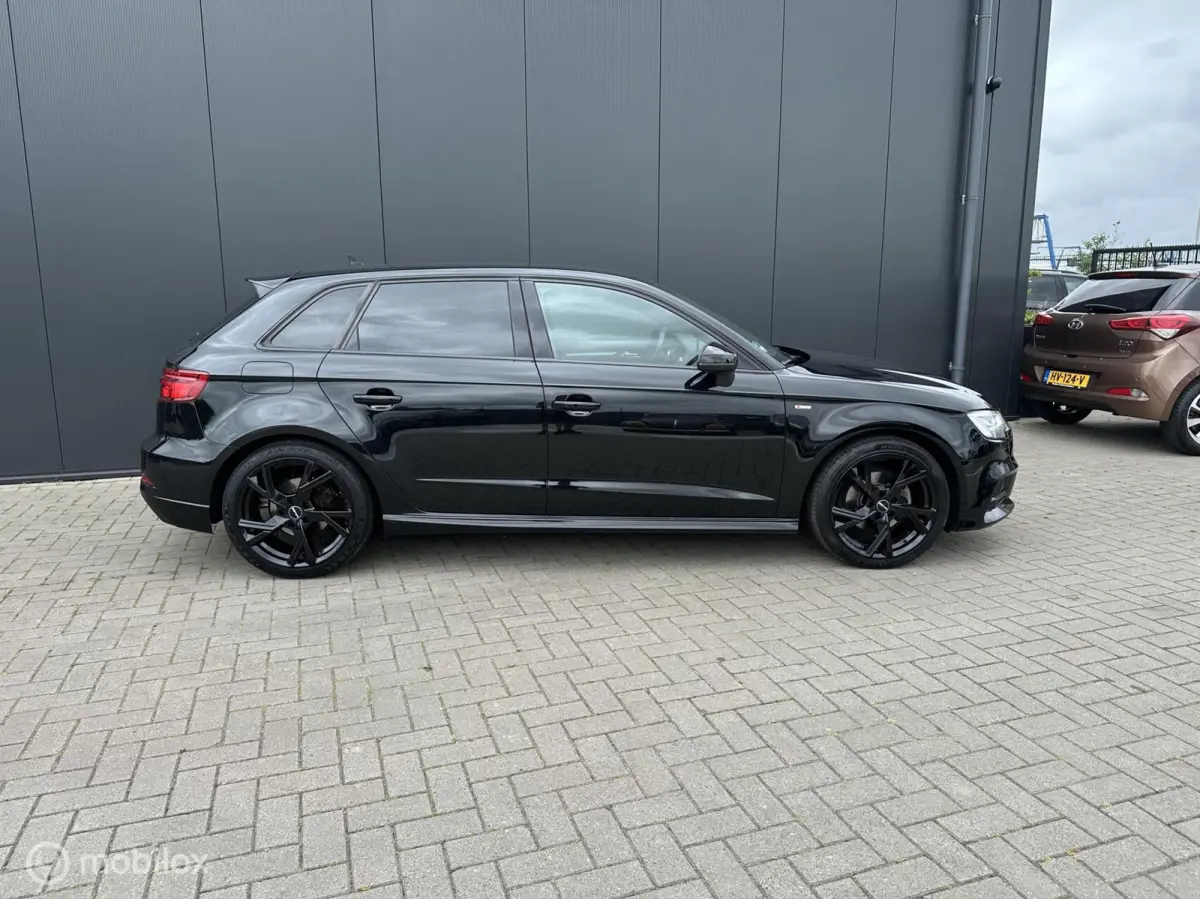 30Tfsi 3xS-line Edition!! Virtual,Carplay