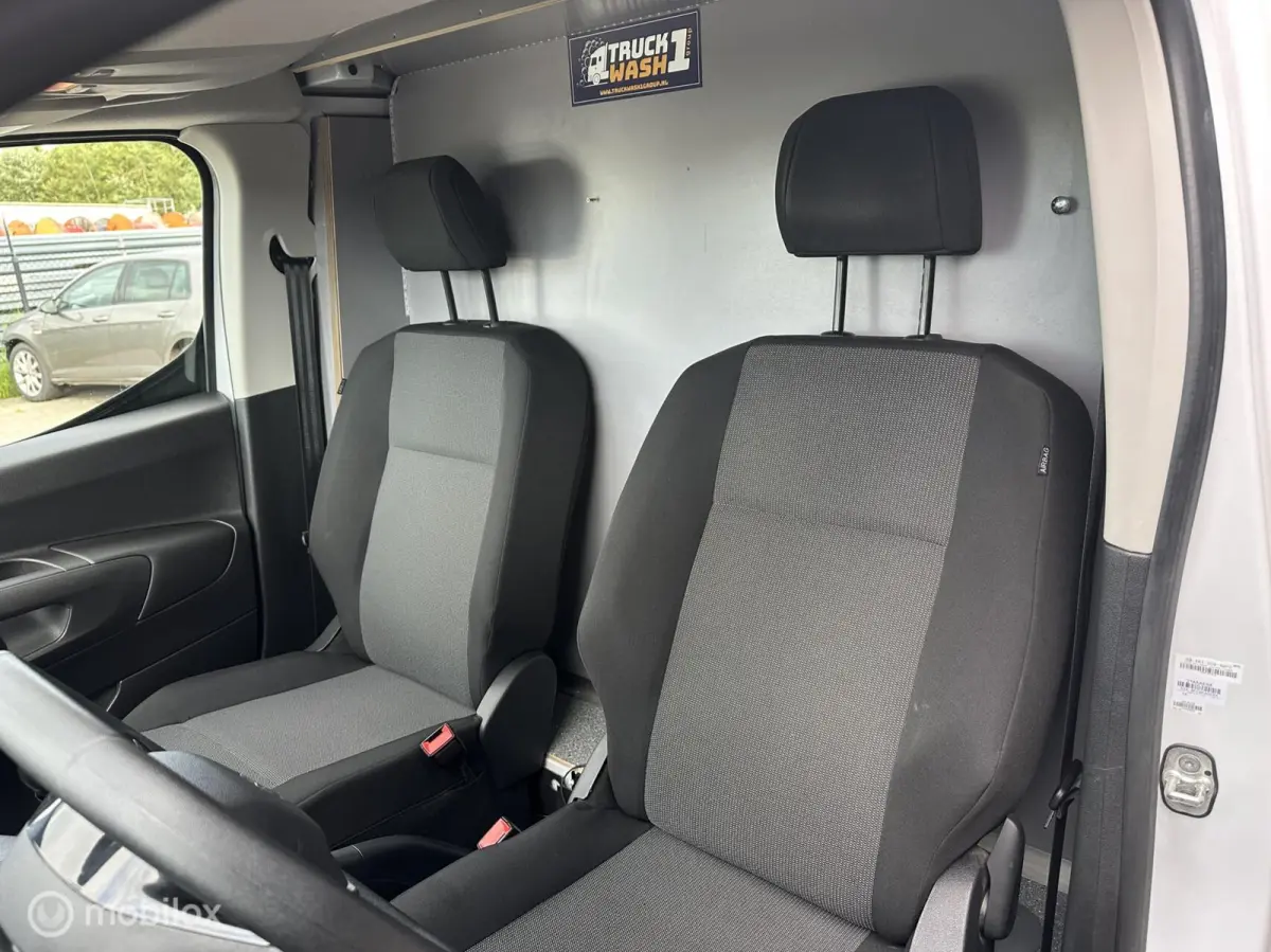 bestel 1.5 BlueHDI Premium camera cruise airco