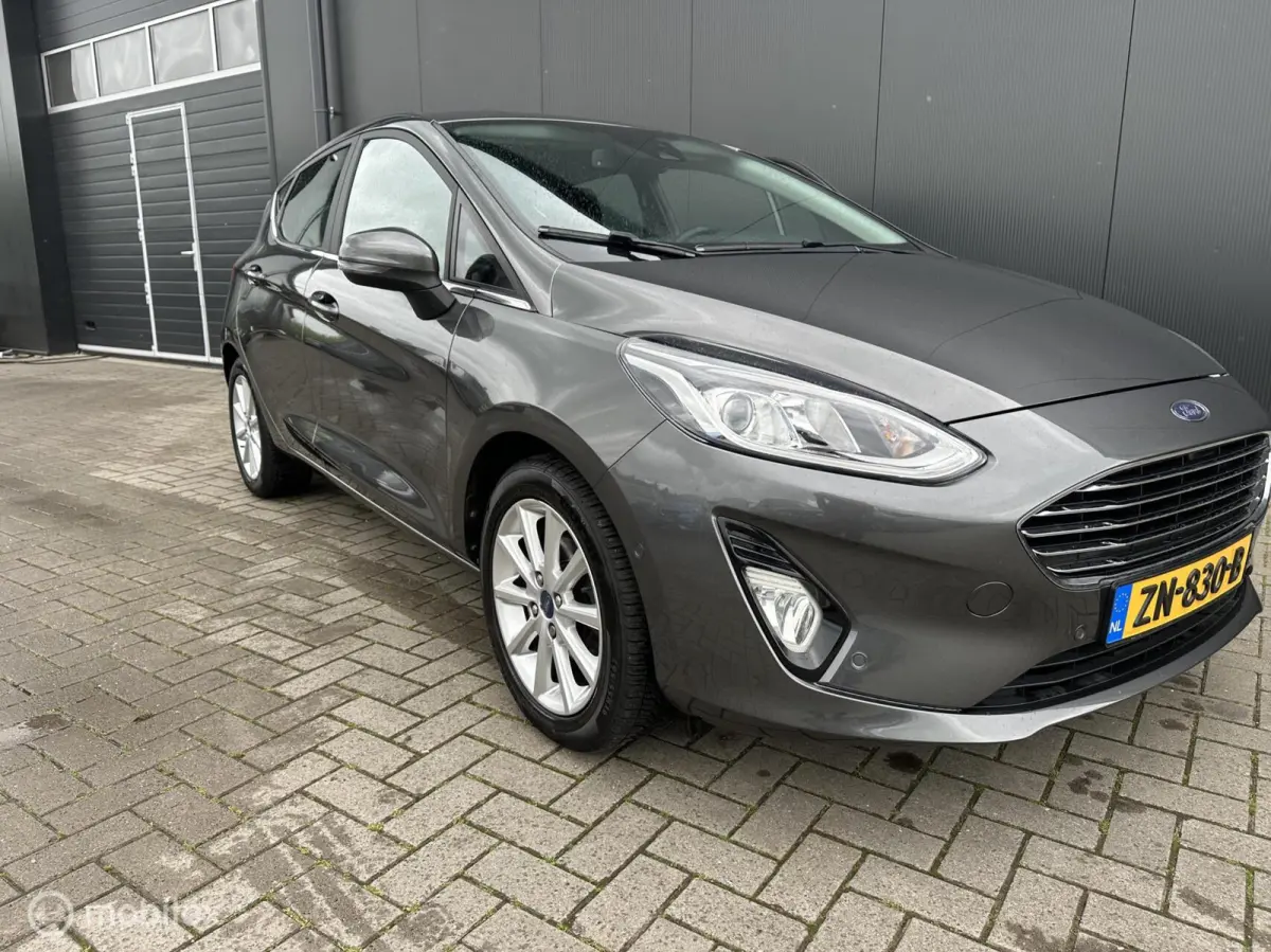 1.0 EcoBoost Titanium I Trekhaak I Stoelverwarming