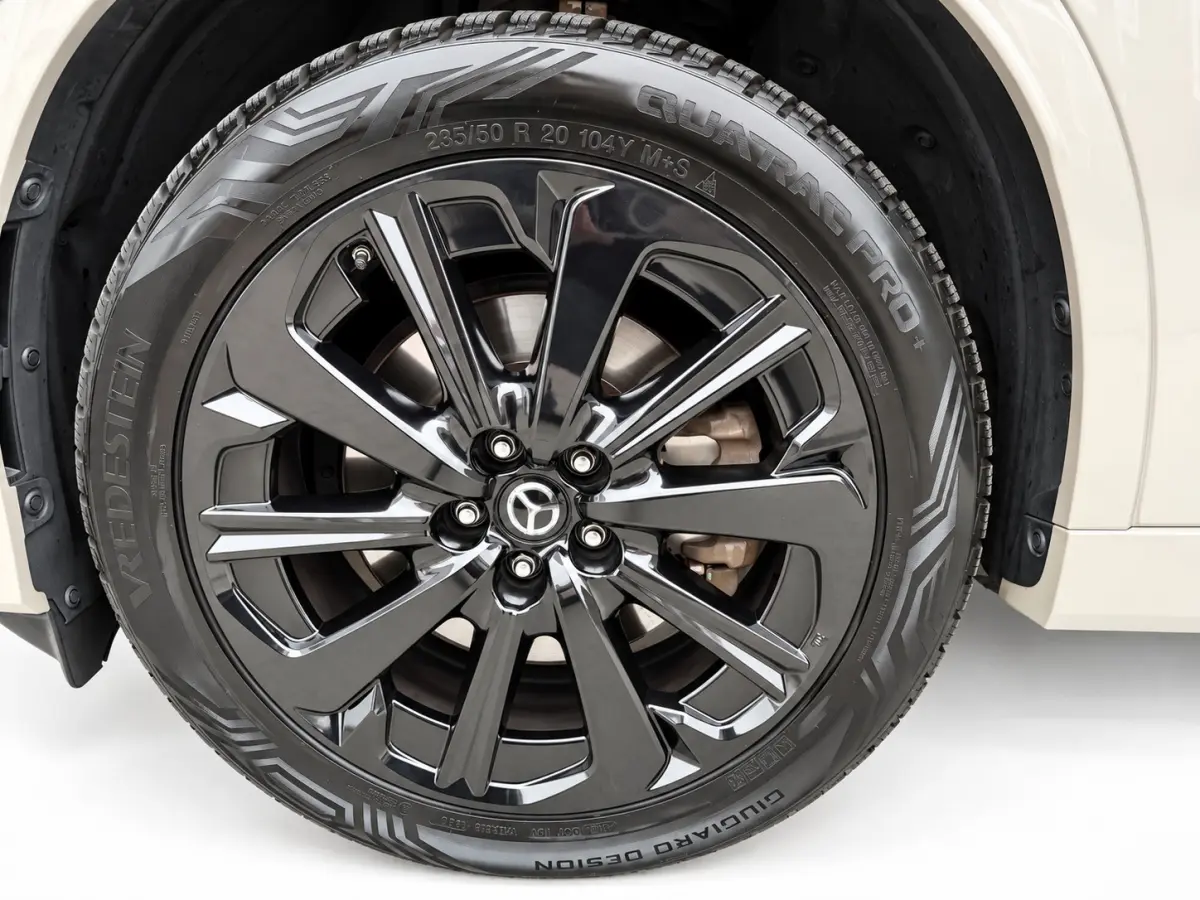 2.5 e-SkyActiv PHEV Homura