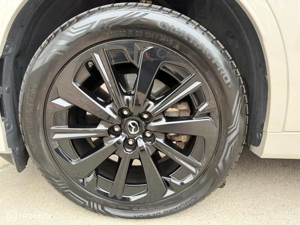 2.5 e-SkyActiv PHEV Homura