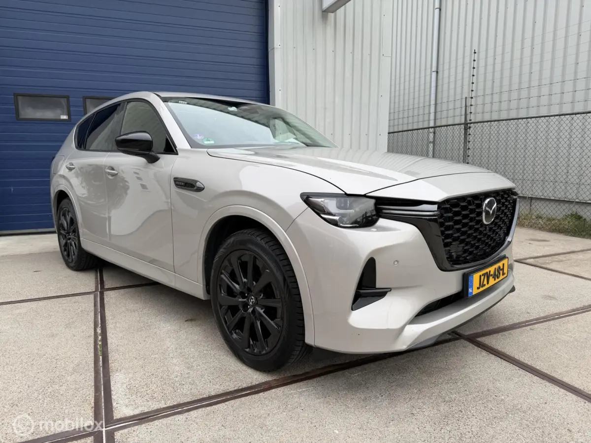 2.5 e-SkyActiv PHEV Homura