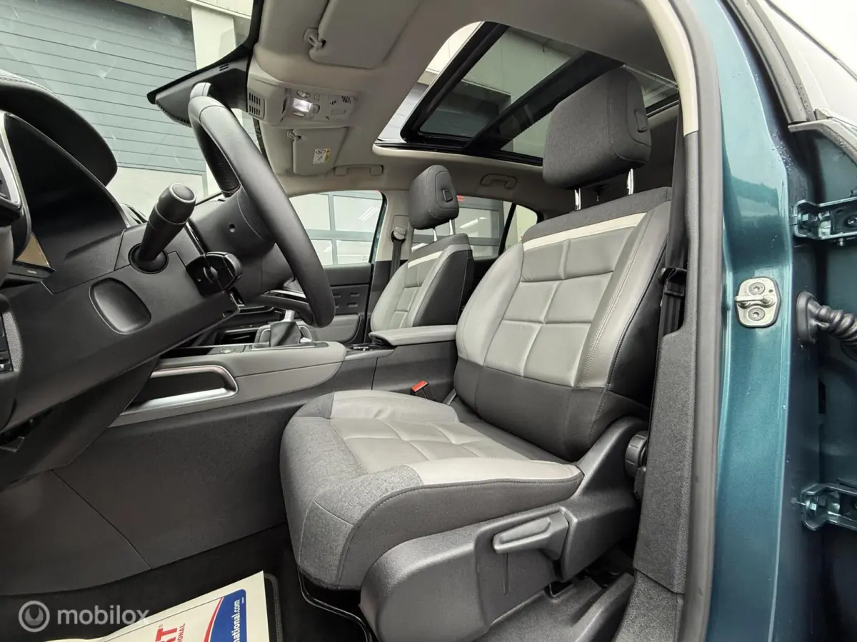 1.2 PureTech Business Plus Pano CarPlay Vol!