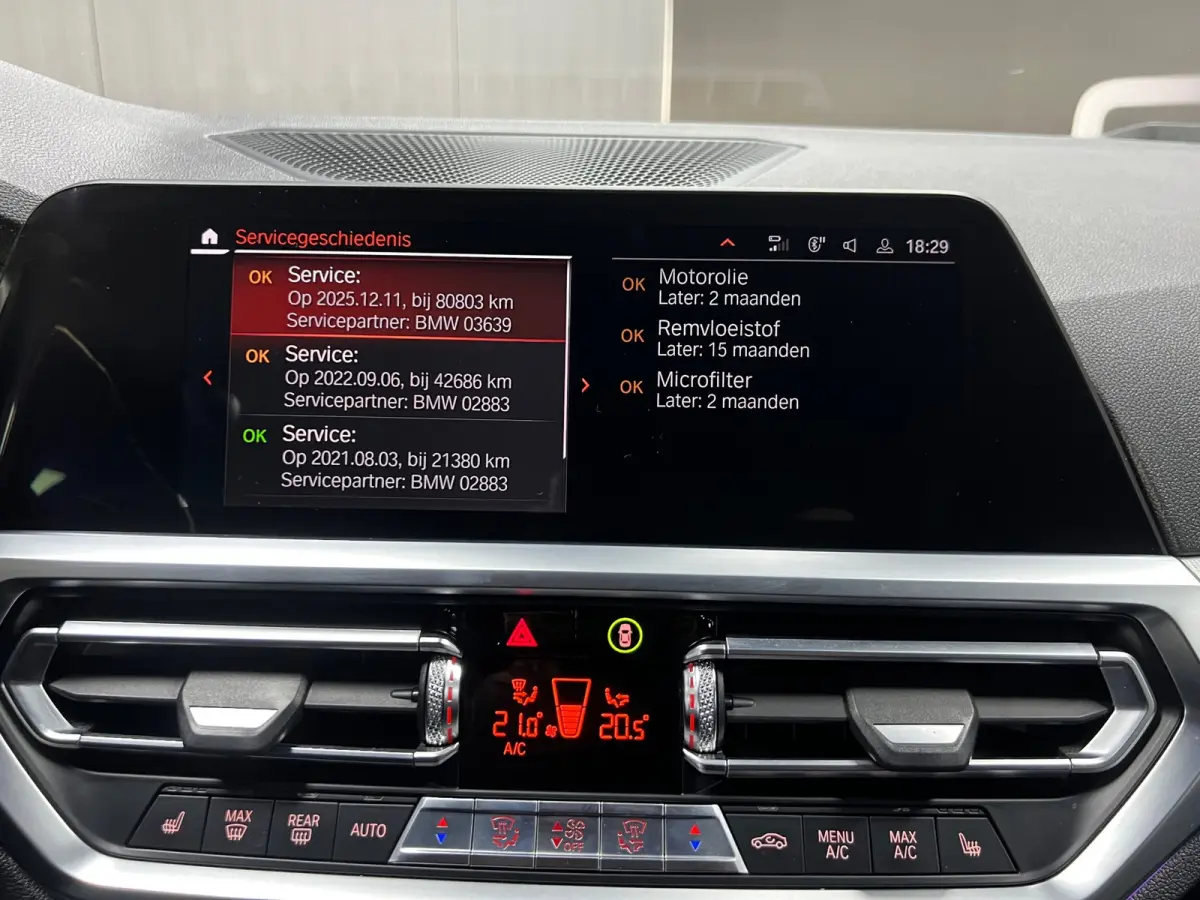 330e High Executive | Camera | Alcantara | Stoelverw. | Digital |