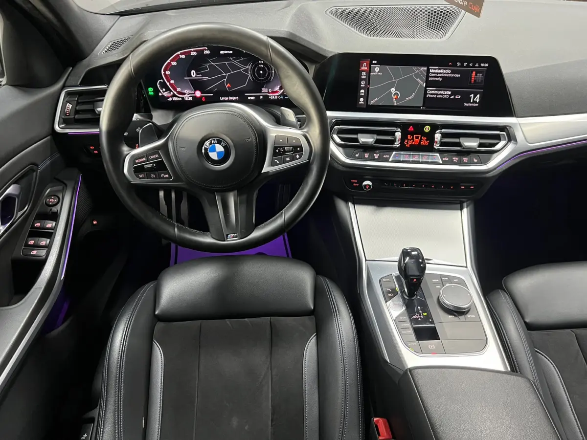 330e High Executive | Camera | Alcantara | Stoelverw. | Digital |