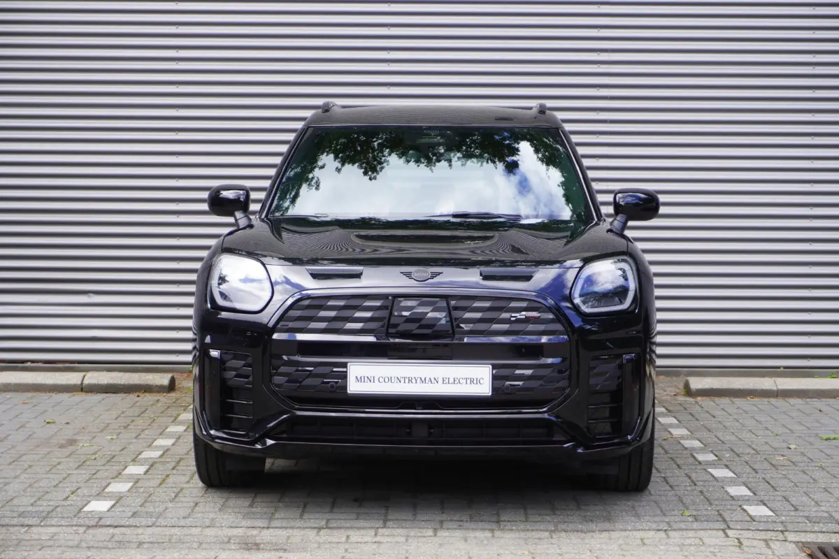 E John Cooper Works Uitvoering | S Pakket | Trekhaak |