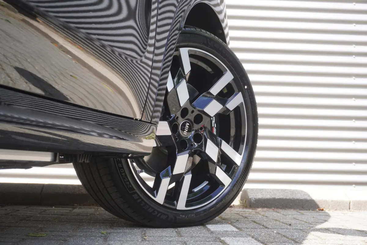 E John Cooper Works Uitvoering | S Pakket | Trekhaak |