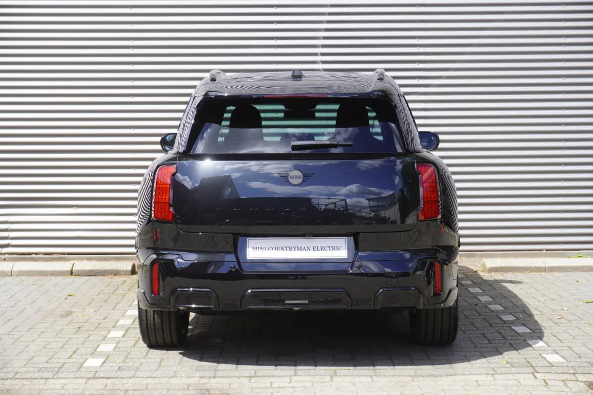 E John Cooper Works Uitvoering | S Pakket | Trekhaak |