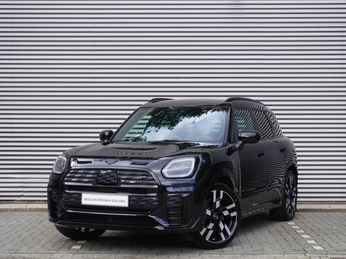 E John Cooper Works Uitvoering | S Pakket | Trekhaak |