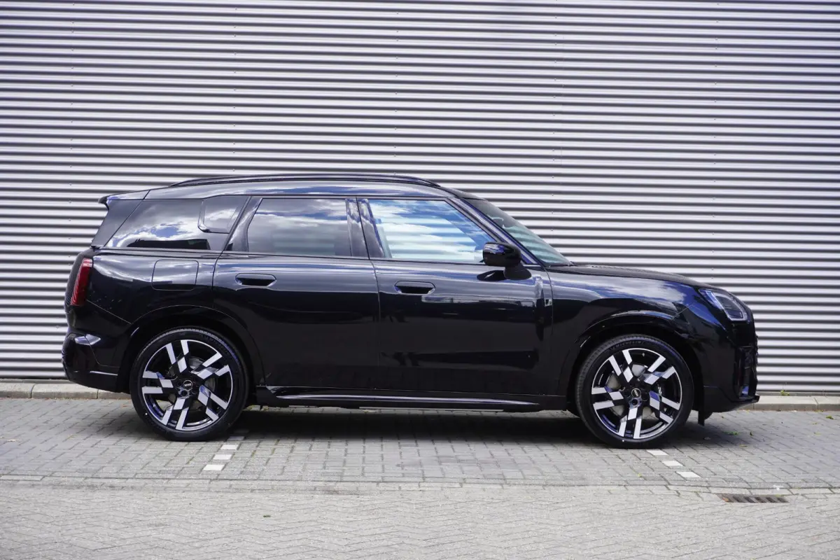 E John Cooper Works Uitvoering | S Pakket | Trekhaak |
