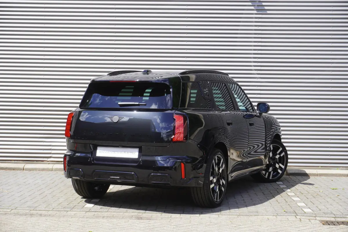 E John Cooper Works Uitvoering | S Pakket | Trekhaak |