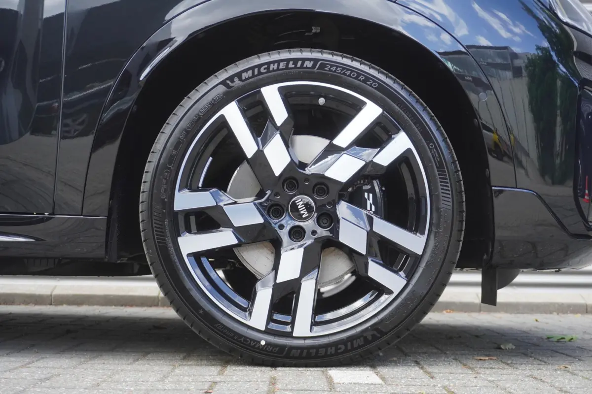 E John Cooper Works Uitvoering | S Pakket | Trekhaak |