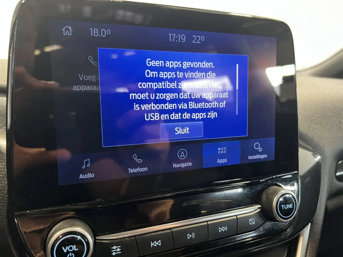 1.0 EcoBoost Hybrid ST-Line | Navigatie/Android/Apple Carplay | LM Velgen 17" | Cruise Control | LED Koplampen | Airco Automatisch |