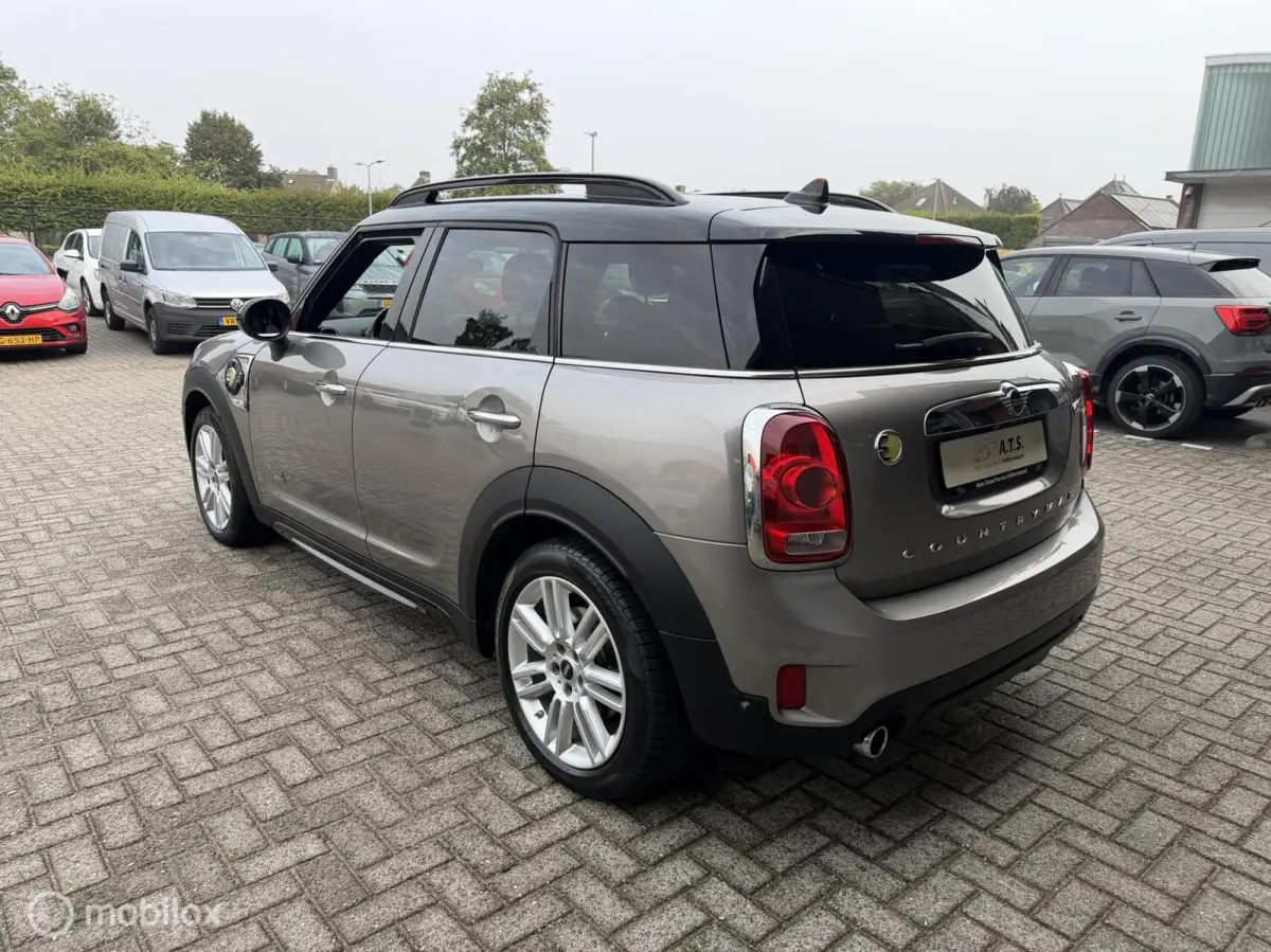 1.5 Cooper ALL4 LEDER*NAVI*CRUISE*PDC*
