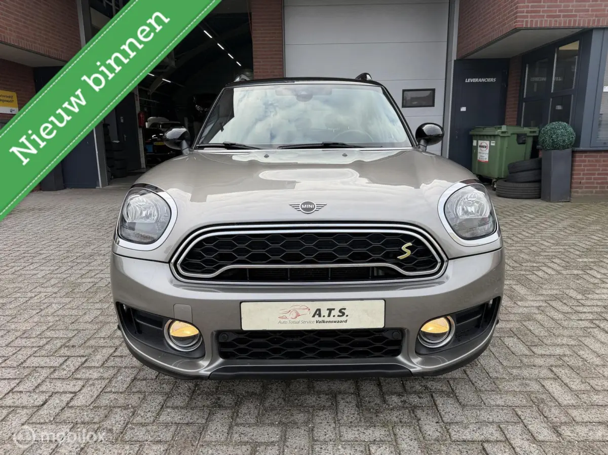 1.5 Cooper ALL4 LEDER*NAVI*CRUISE*PDC*