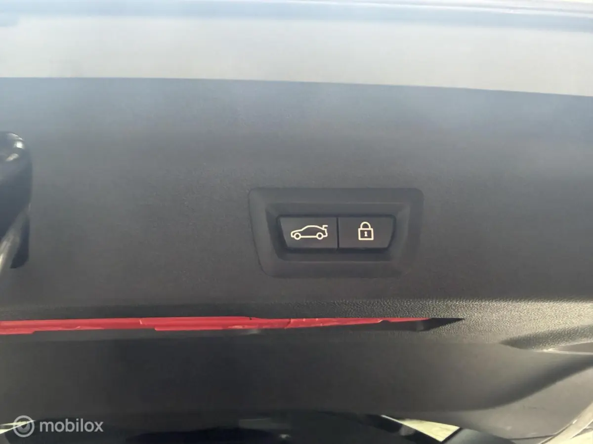 1.5 Cooper ALL4 LEDER*NAVI*CRUISE*PDC*