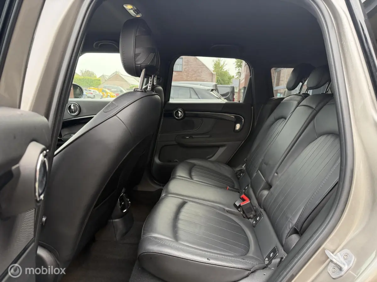 1.5 Cooper ALL4 LEDER*NAVI*CRUISE*PDC*