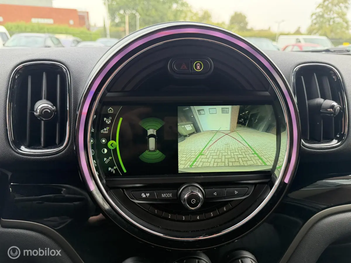 1.5 Cooper ALL4 LEDER*NAVI*CRUISE*PDC*