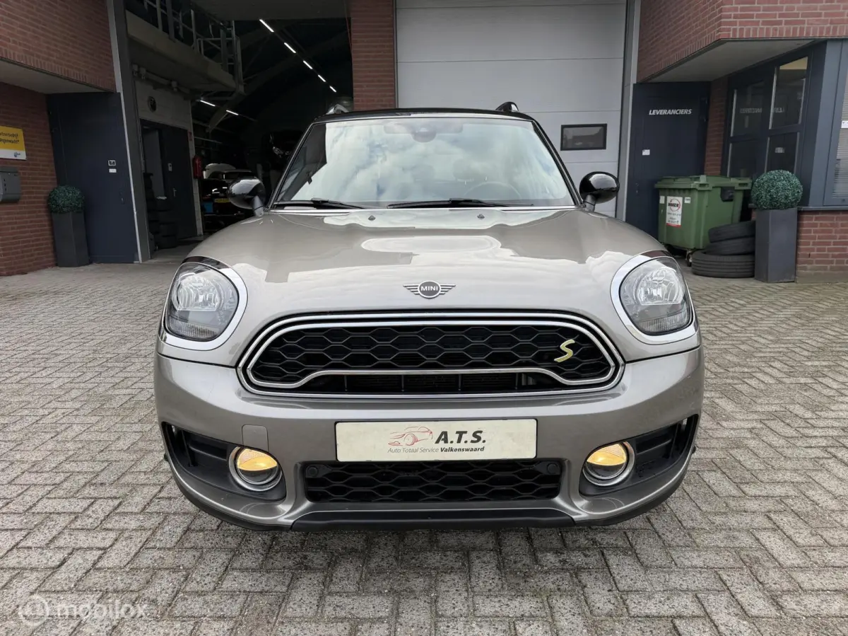 1.5 Cooper ALL4 LEDER*NAVI*CRUISE*PDC*