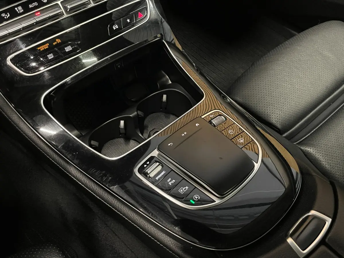 220 d AMG Line|AUTOMAAT|PANO|VOLLEDER|STOELVERW.|360 + V + A CAMERA|DIGITAL COCKPIT|BURMESTER|ELEK. A-KLEP|