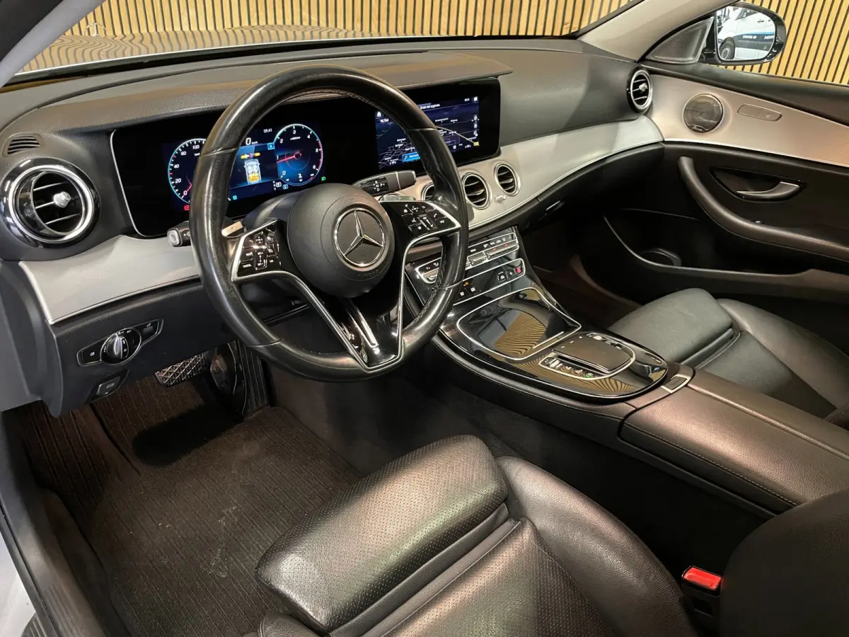 220 d AMG Line|AUTOMAAT|PANO|VOLLEDER|STOELVERW.|360 + V + A CAMERA|DIGITAL COCKPIT|BURMESTER|ELEK. A-KLEP|