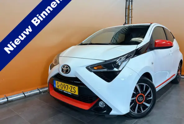 1.0 VVT-i x-otic cabriotop | automaat | dealer onderhouden | navi | carplay | fabr gar 12/19