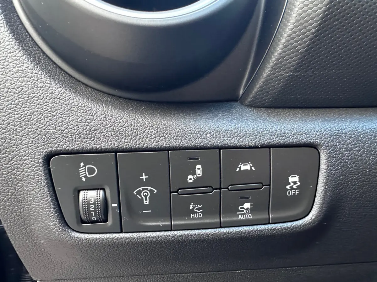 EV Premium 64 kWh Warmtepomp SOH 100% FASE 3 Verkeersbordassistent
