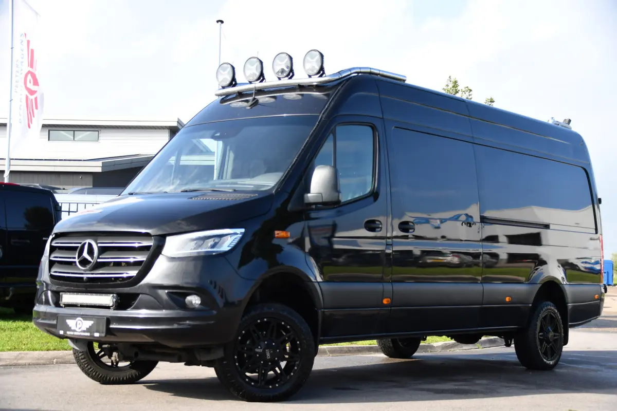 319 V6 3.0 CDI L3H2 Black Edition FULL OPTIONS! Cruise, 360 Camera, Carplay, 10,5 Mbux, 190pk, 2 x Schuifdeur, Sper, LED, Leder, Stoelverwarming, Standkachel, Trekhaak, Uniek!