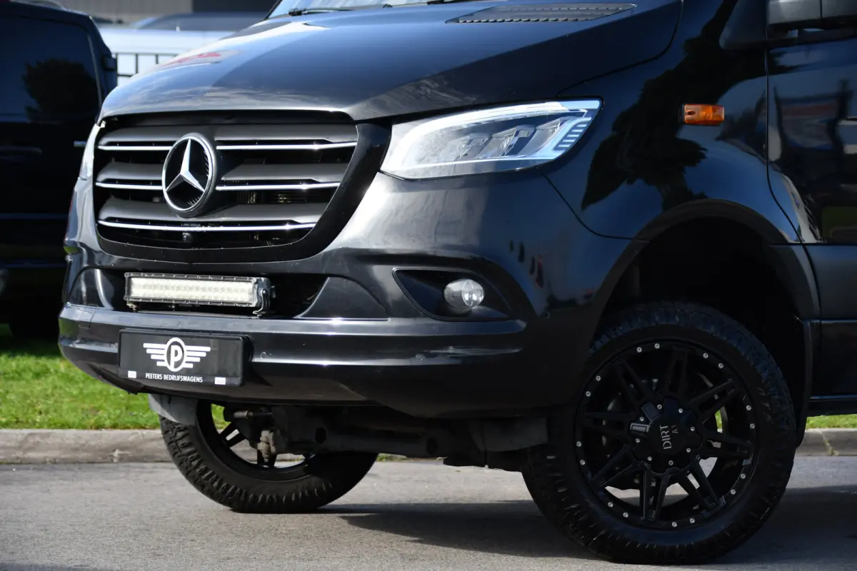 319 V6 3.0 CDI L3H2 Black Edition FULL OPTIONS! Cruise, 360 Camera, Carplay, 10,5 Mbux, 190pk, 2 x Schuifdeur, Sper, LED, Leder, Stoelverwarming, Standkachel, Trekhaak, Uniek!