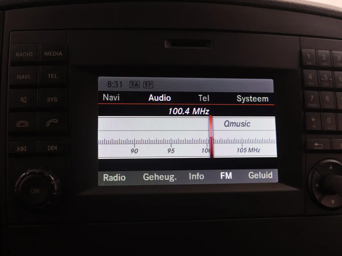 114 CDI | AUT. | L2 LANG | DUBBELE CABINE | TREKHAAK | LM VELGEN | 5-ZITS | NAVIGATIE | PARKEERCAMERA | STOELVERWARMING | LED KOPLAMPEN |