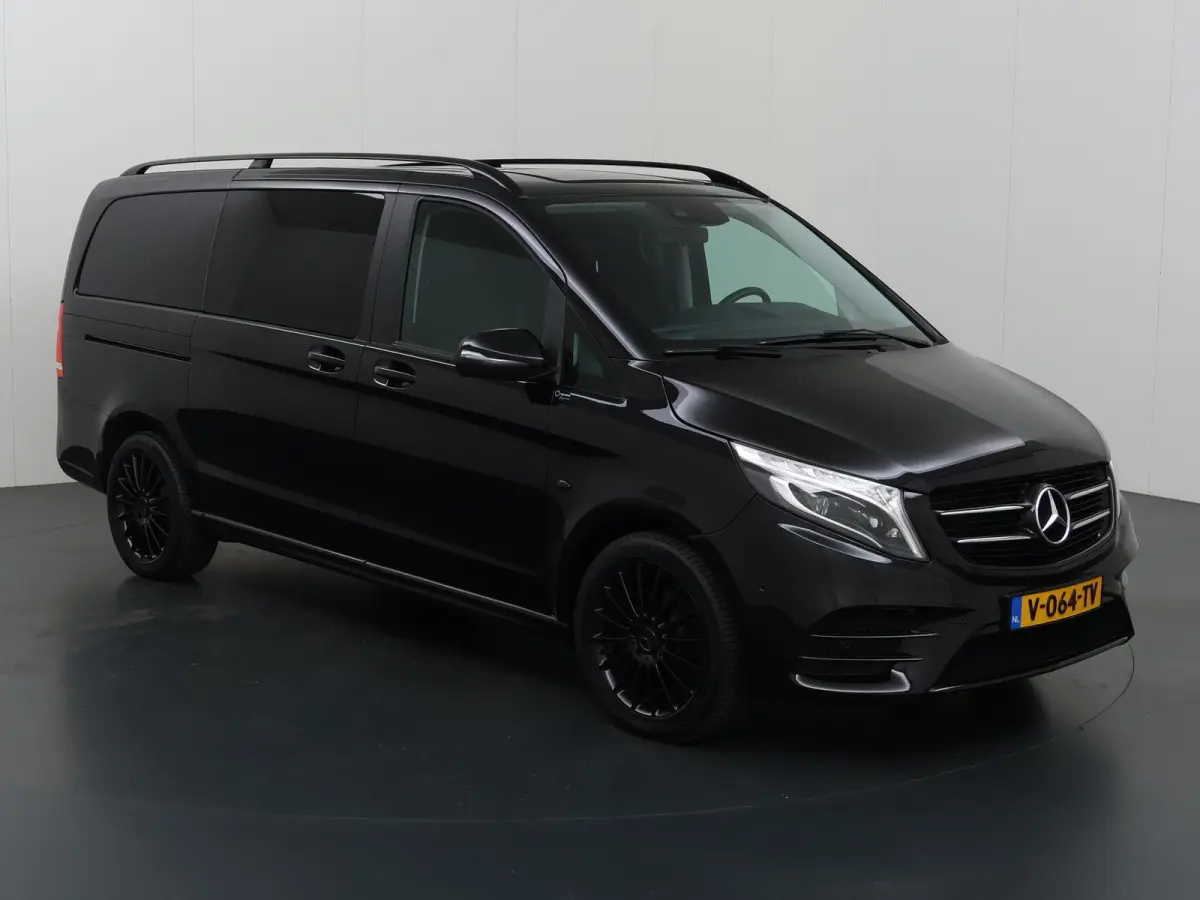 114 CDI | AUT. | L2 LANG | DUBBELE CABINE | TREKHAAK | LM VELGEN | 5-ZITS | NAVIGATIE | PARKEERCAMERA | STOELVERWARMING | LED KOPLAMPEN |