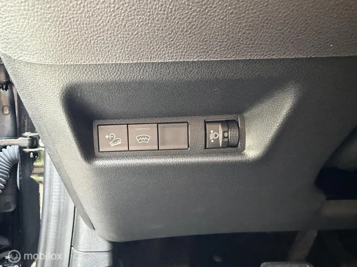 Summit 54 kWh NAVI*CAMERA*ACC*PDC*CARPLAY*LED*