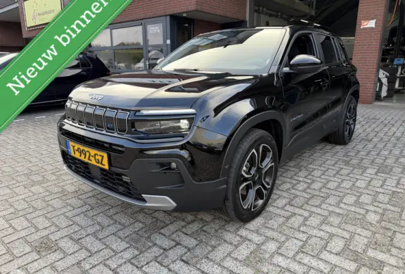 Summit 54 kWh NAVI*CAMERA*ACC*PDC*CARPLAY*LED*