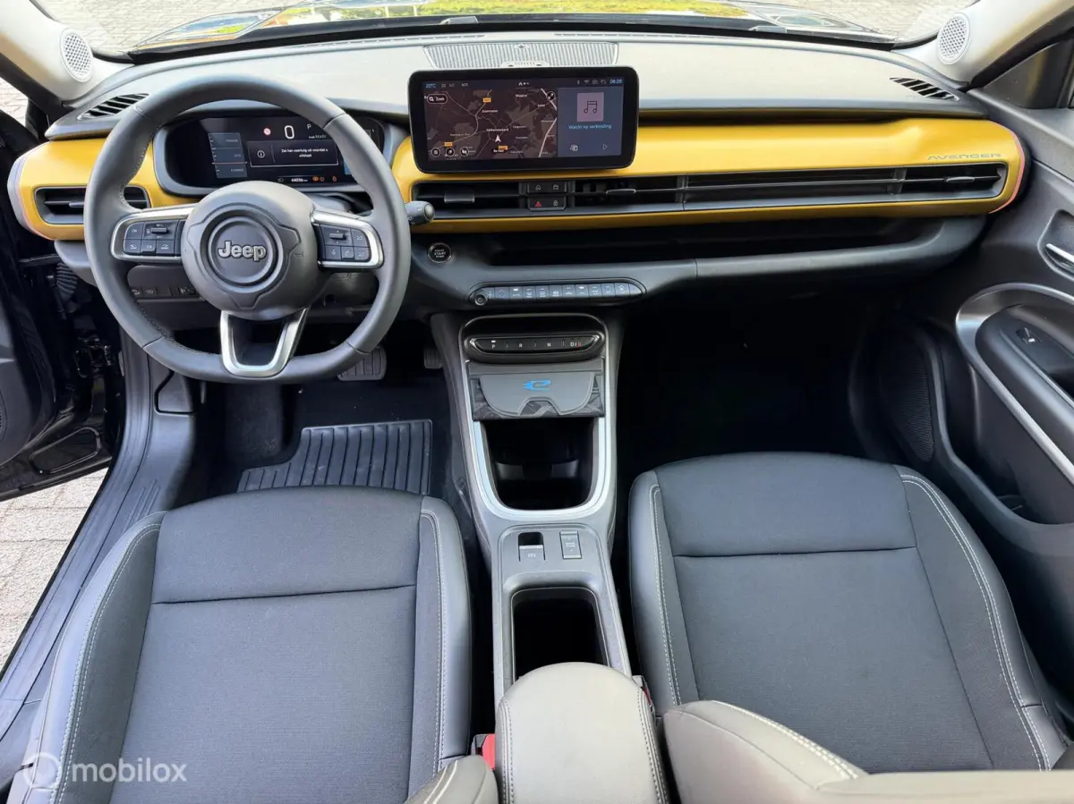 Summit 54 kWh NAVI*CAMERA*ACC*PDC*CARPLAY*LED*