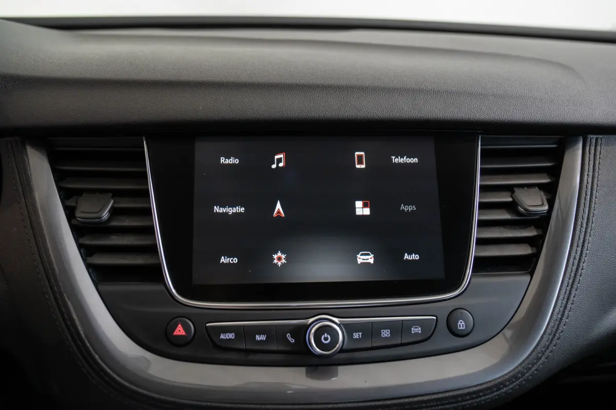 1.2 Turbo Innovation | Camera | Trekhaak | Stoel & Stuurverwarming | Climate Controle | Navigatie | Apple Carplay & Android Auto |