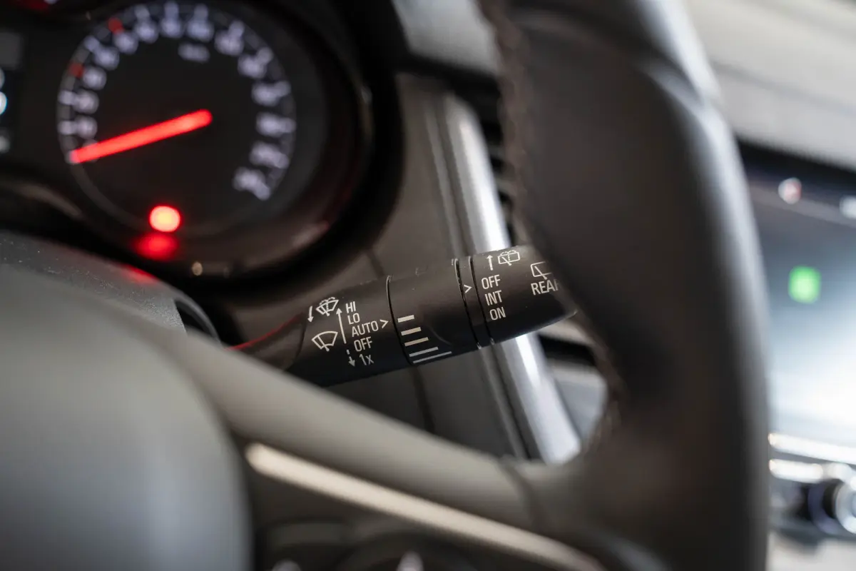 1.2 Turbo Innovation | Camera | Trekhaak | Stoel & Stuurverwarming | Climate Controle | Navigatie | Apple Carplay & Android Auto |