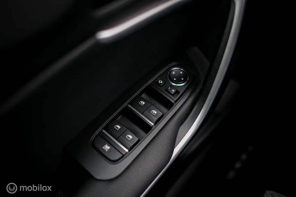 1.6 GDi PHEV DynamicPlusLine | Trekhaak | NL auto NAP | Stuur + stoelverwarming | Adaptive cruise | Camera | Zeer mooie auto |