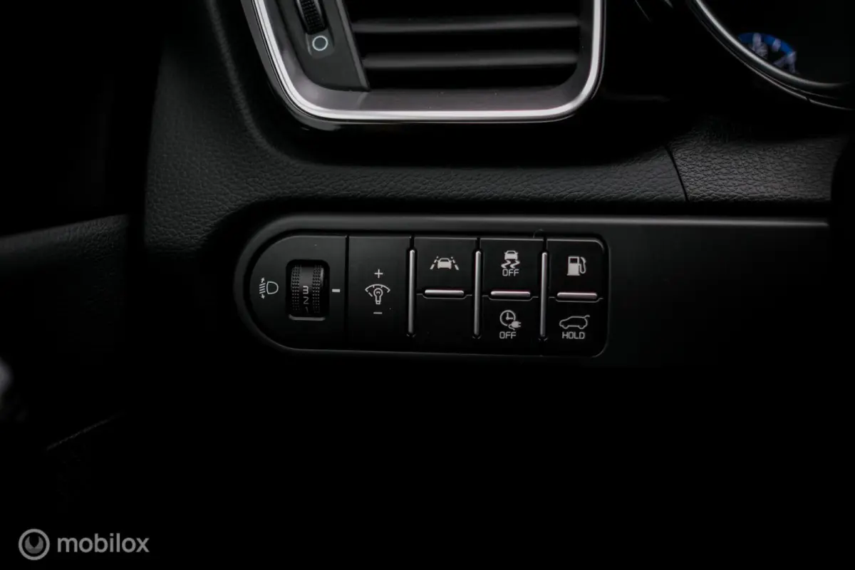 1.6 GDi PHEV DynamicPlusLine | Trekhaak | NL auto NAP | Stuur + stoelverwarming | Adaptive cruise | Camera | Zeer mooie auto |