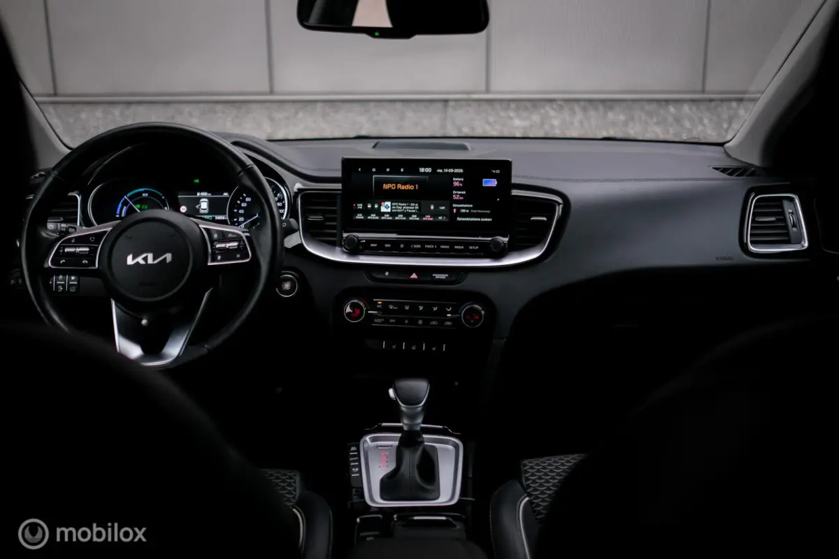 1.6 GDi PHEV DynamicPlusLine | Trekhaak | NL auto NAP | Stuur + stoelverwarming | Adaptive cruise | Camera | Zeer mooie auto |